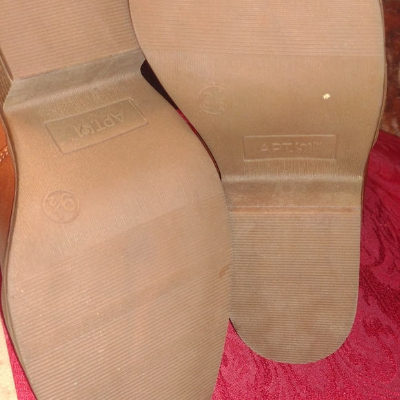 Women's apt 9 wedge heel slide on boots size 9.5 shoes - Picture 8 of 9